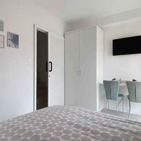 Vila Luciana - Old Town Centre *