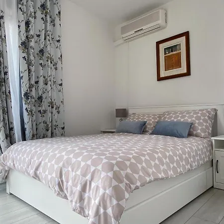 Luciana - Old Town Centre *