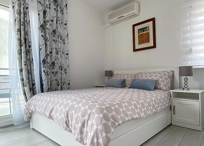 Luciana - Old Town Centre *